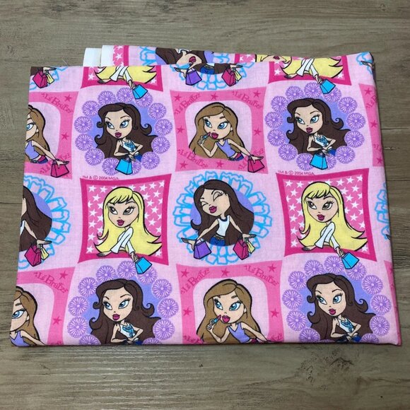 Lil Bratz Sewing Fabric 1 Yard 2004 Vintage Retired Out of Print Pink - Picture 1 of 5